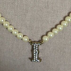 HEIDI DAUS Crystal Accented Initial Beaded Necklace " I " NWT